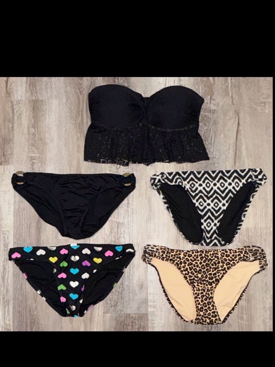 Old Navy Other - 5 Piece Bikini Bundle Size Large